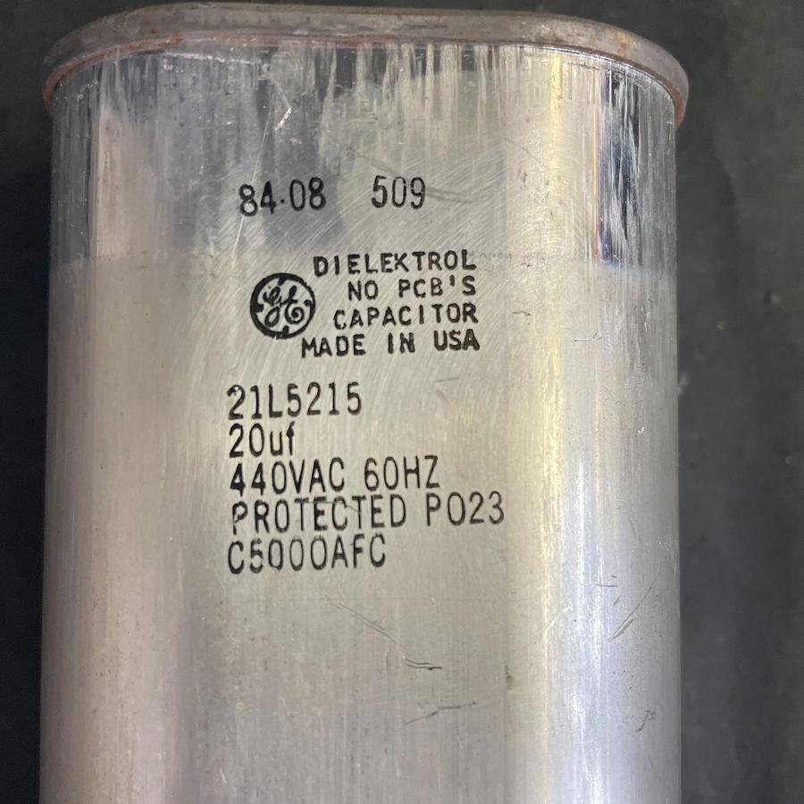 Used GENERAL ELECTRIC 21L5215 DIELEKTROL CAPACITOR - 20uf, 440VAC 60HZ