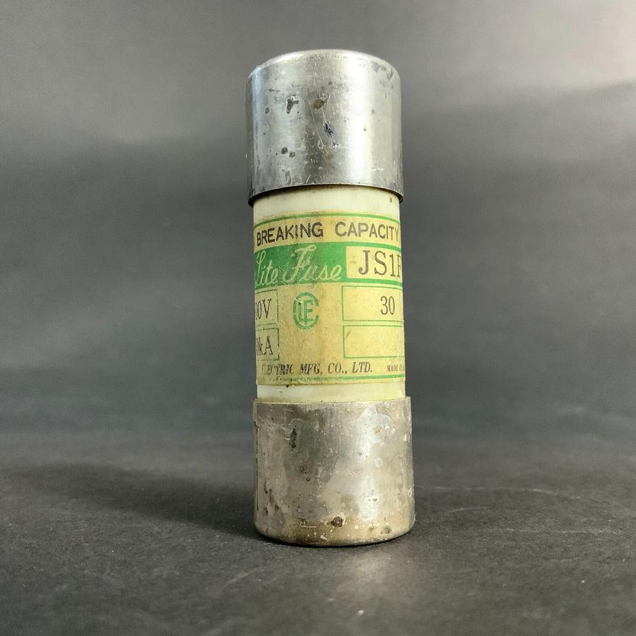 Used UTSUNOMIYA ELECTRIC CELLO-LITE JS1F FUSE - SET OF 2 ($12 OBO)