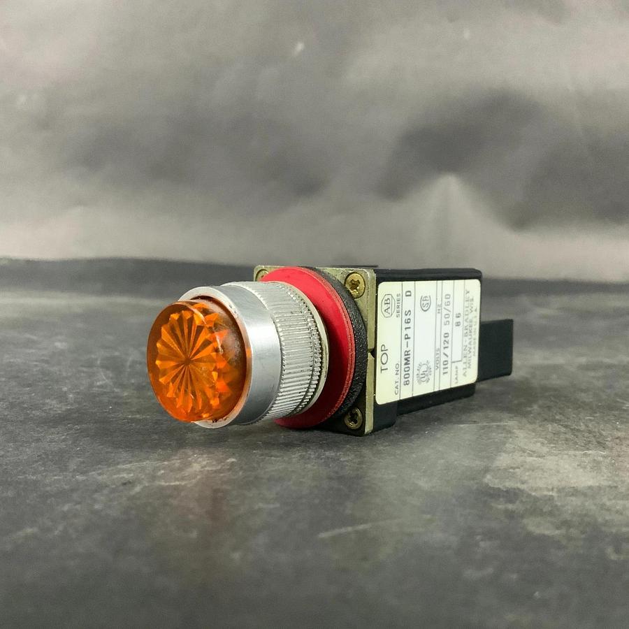 Used ALLEN BRADLEY 800MR-P16S SERIES D ORANGE PILOT LIGHT ($15 OBO)