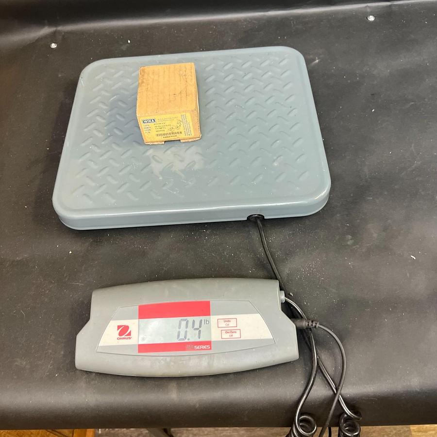 Used WIKA 611.10 2,5” PRESSURE GUAGE ($30 OBO)