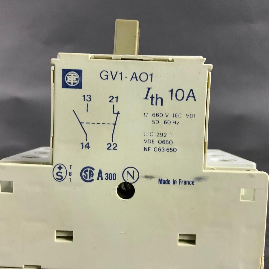 Used TELEMECANIQUE GV1-MO8 CIRCUIT BREAKER ($25 OBO)