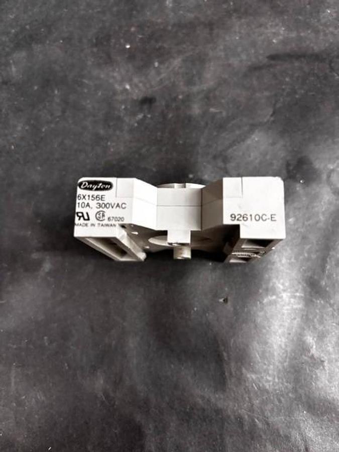 Used DAYTON 6X156E RELAY SOCKET ($8 OBO)