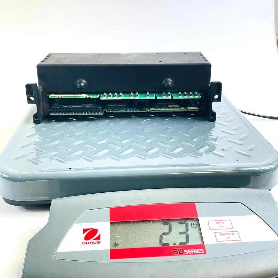 Used GENERAL ELECTRIC FANUC IC660EBD100A GENIUS I/O BLOCK 115VAC 2A DISCRETE MODULE