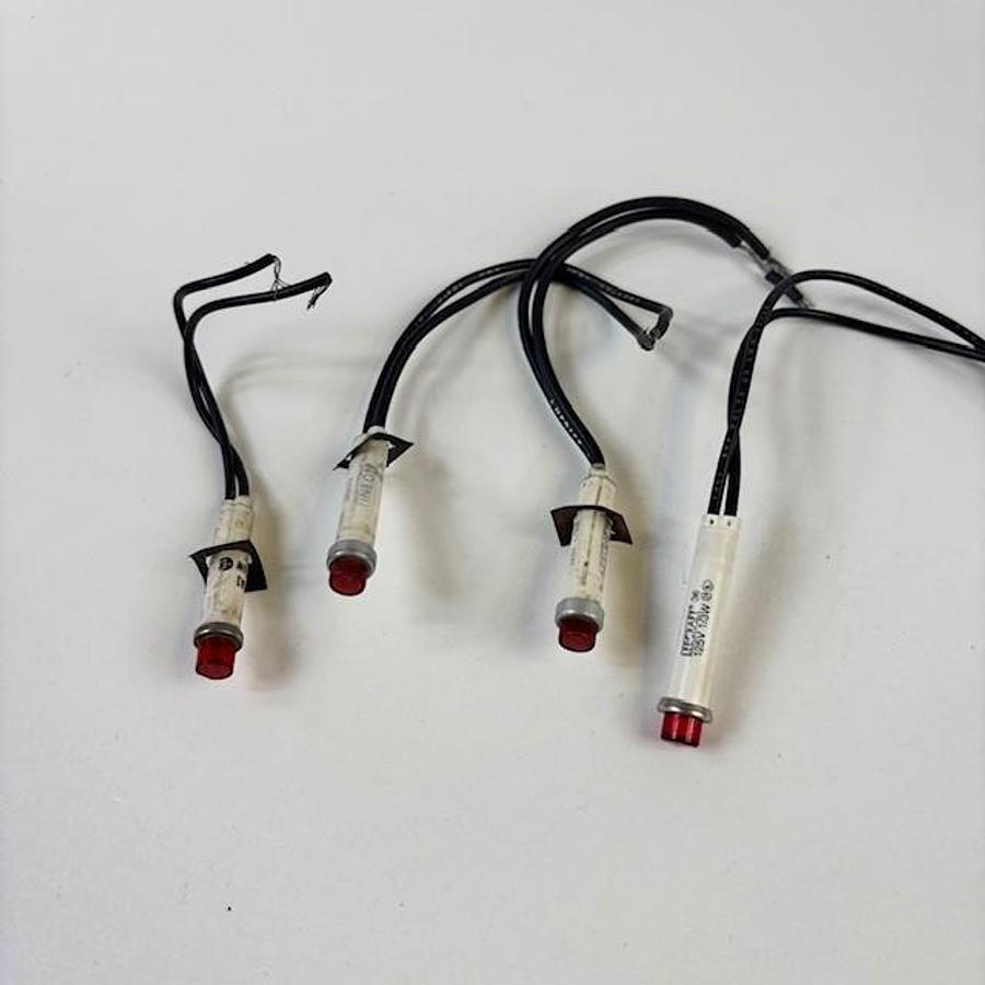 Used LEECRAFT TINEON 3600 RED INDICATOR LIGHTS 4PCS