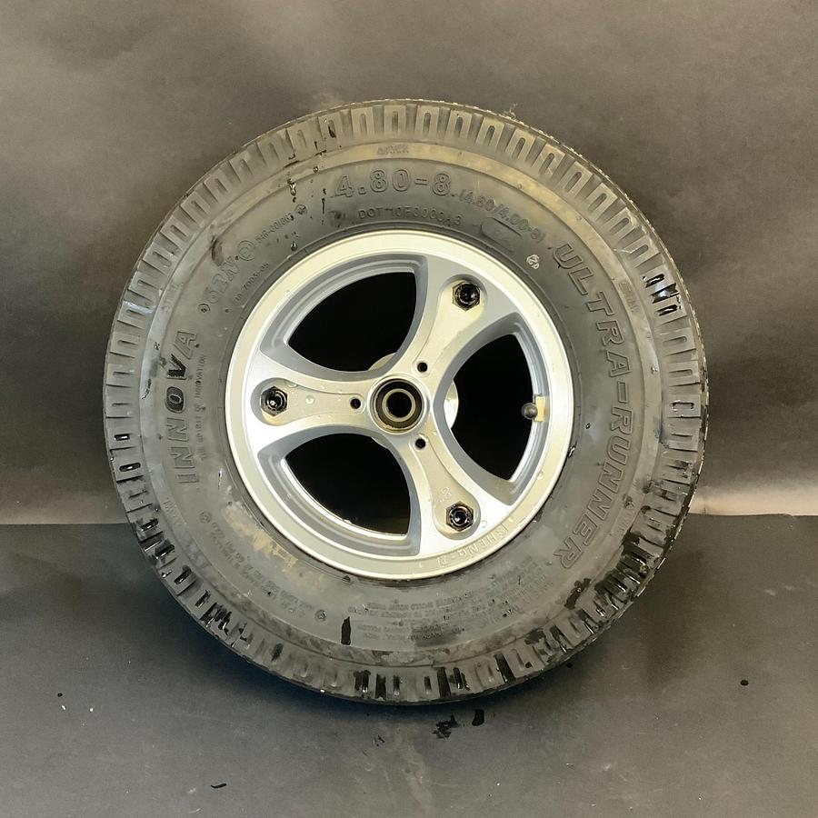 Used INNOVA ULTRA RUNNER IA7003 4.80/4.00-8 E-BIKE TRAILER TIRE AND RIM ($100 OBO)
