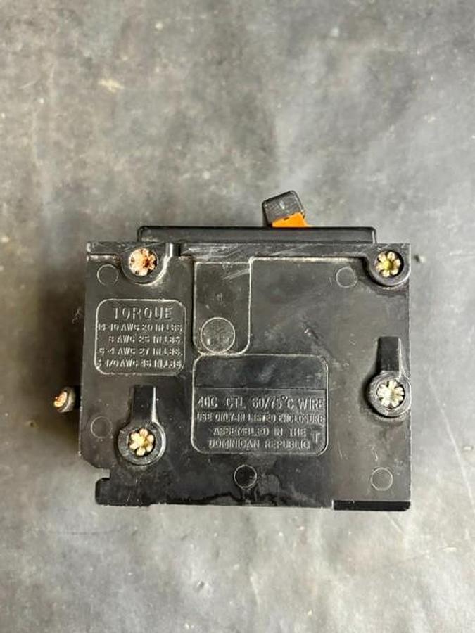 Used HUBBELL BRYANT BR260 CIRCUIT BREAKER