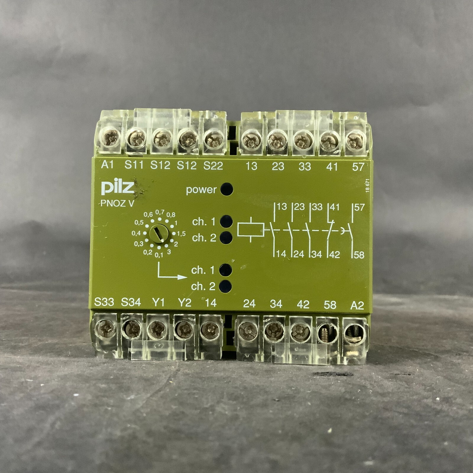 Used PILZ PNOZ V SAFETY RELAY ($70 OBO)
