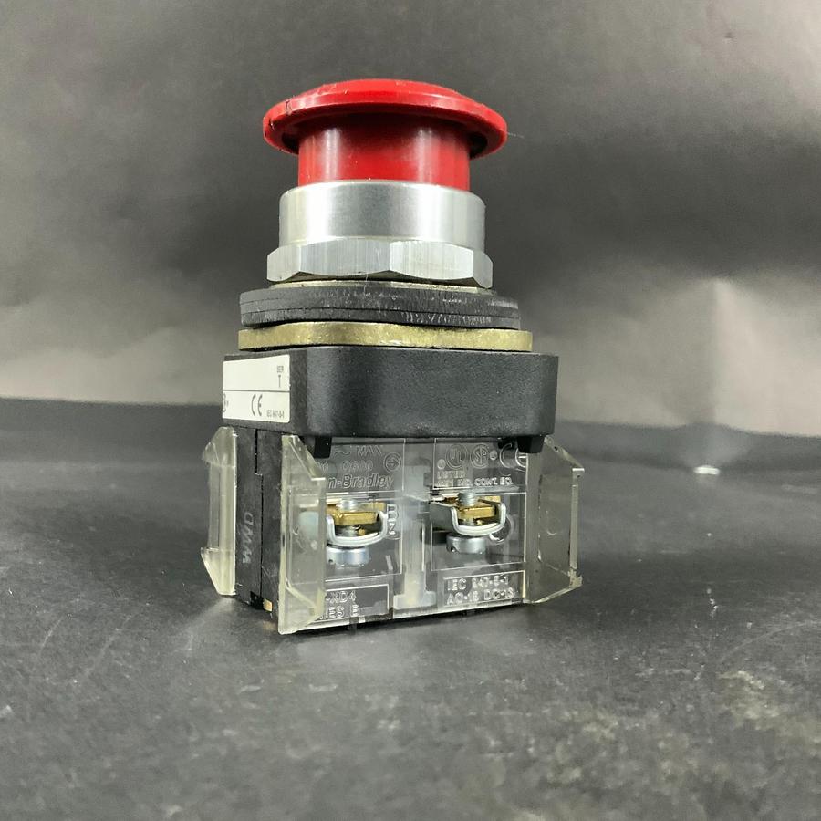 Used ALLEN BRADLEY 800T-FX A5 RED NON-ILLUMINATED PUSH BUTTON ($70 OBO)