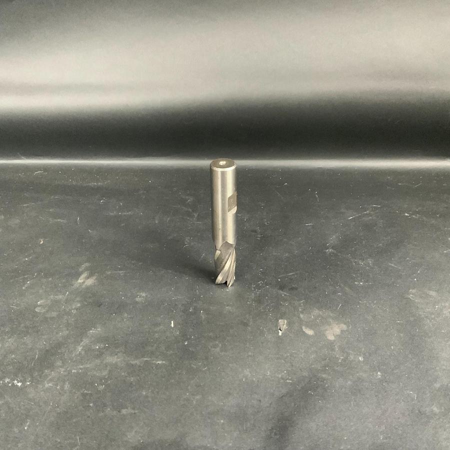 Used F&D 5/8” 4-FLUTE HSS END MILL ($15 OBO)