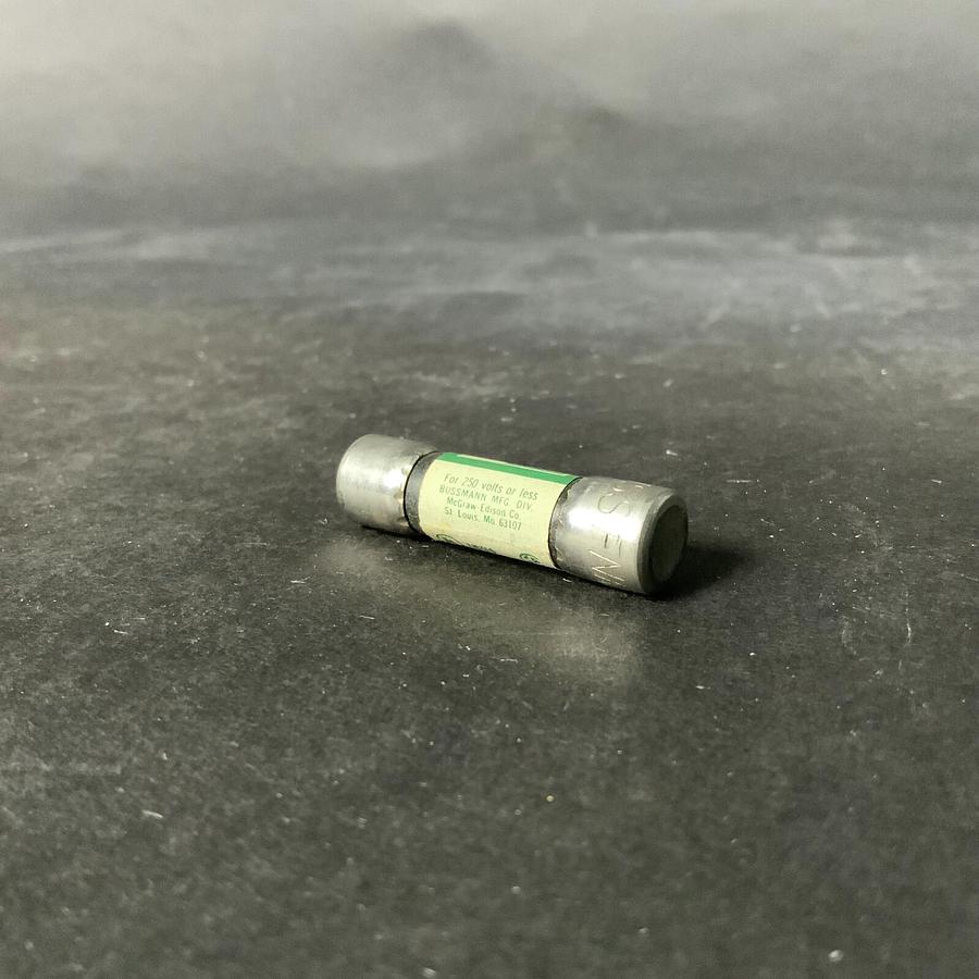 Used BUSSMANN FNM 1/2 TIME DELAY FUSE - SET OF 2 ($6 OBO)