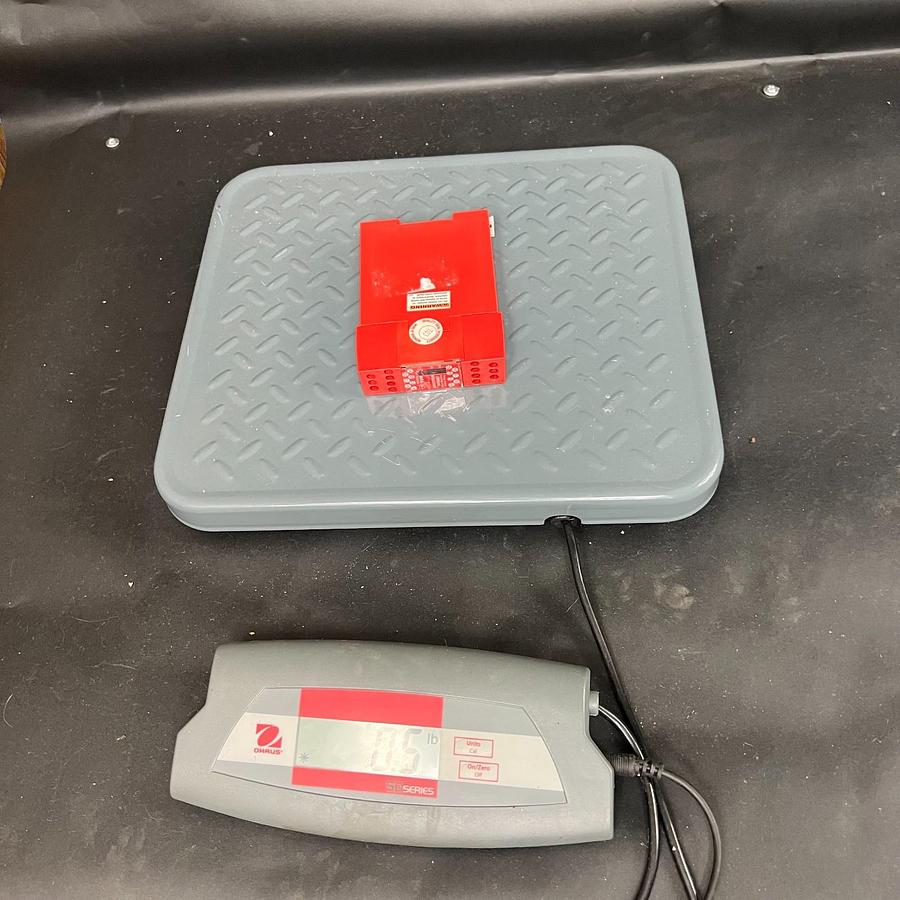 Used ALLEN BRADLEY MSR14T SAFETY RELAY ($65 OBO)