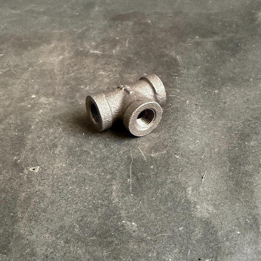 Used MCS 1/8” BLK MI CROSS