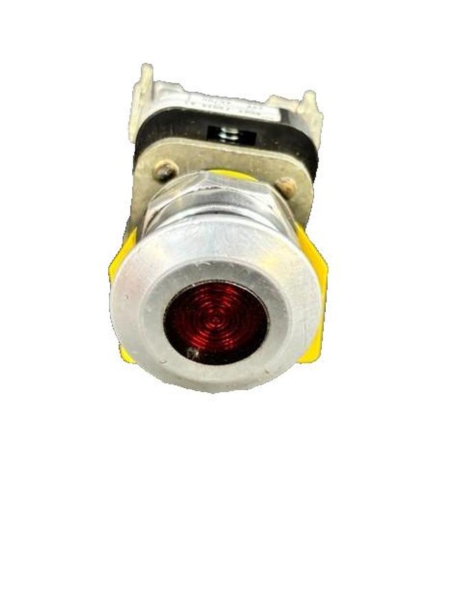 Used ALLEN BRADLEY 800T-FXQ24 A1 SERIES T RED EMERGENCY STOP BUTTON