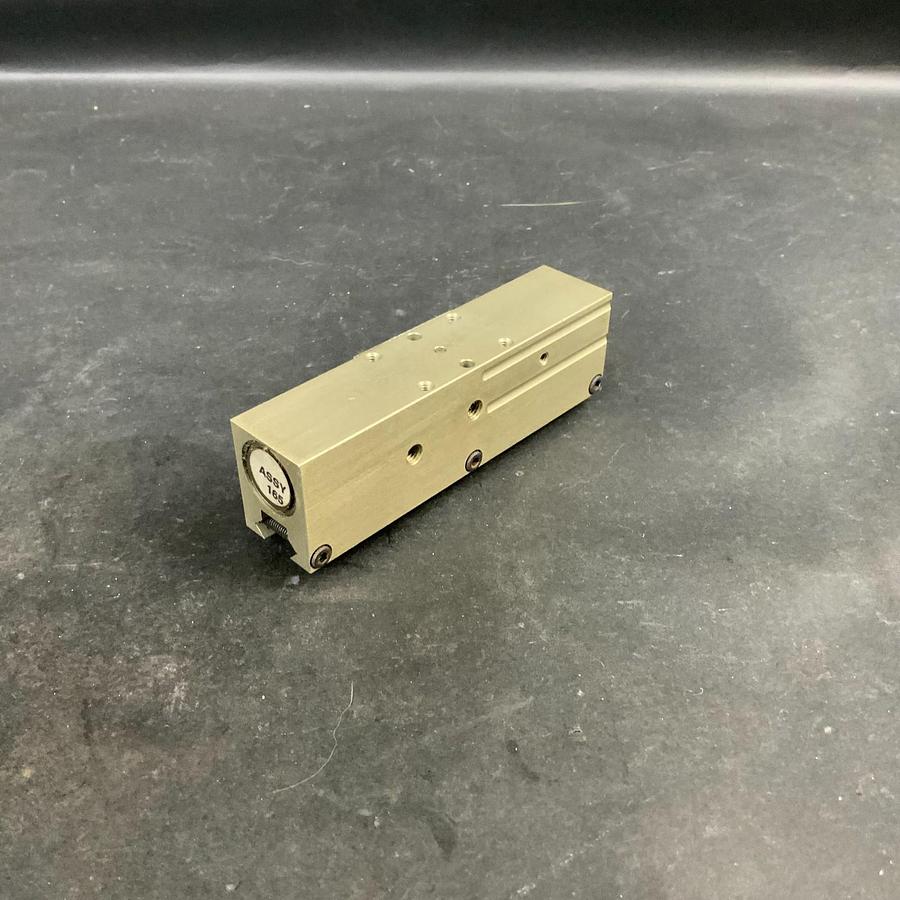 Used ROBOHAND RPL-4 PNEUMATIC PARALLEL GRIPPER ($150 OBO)