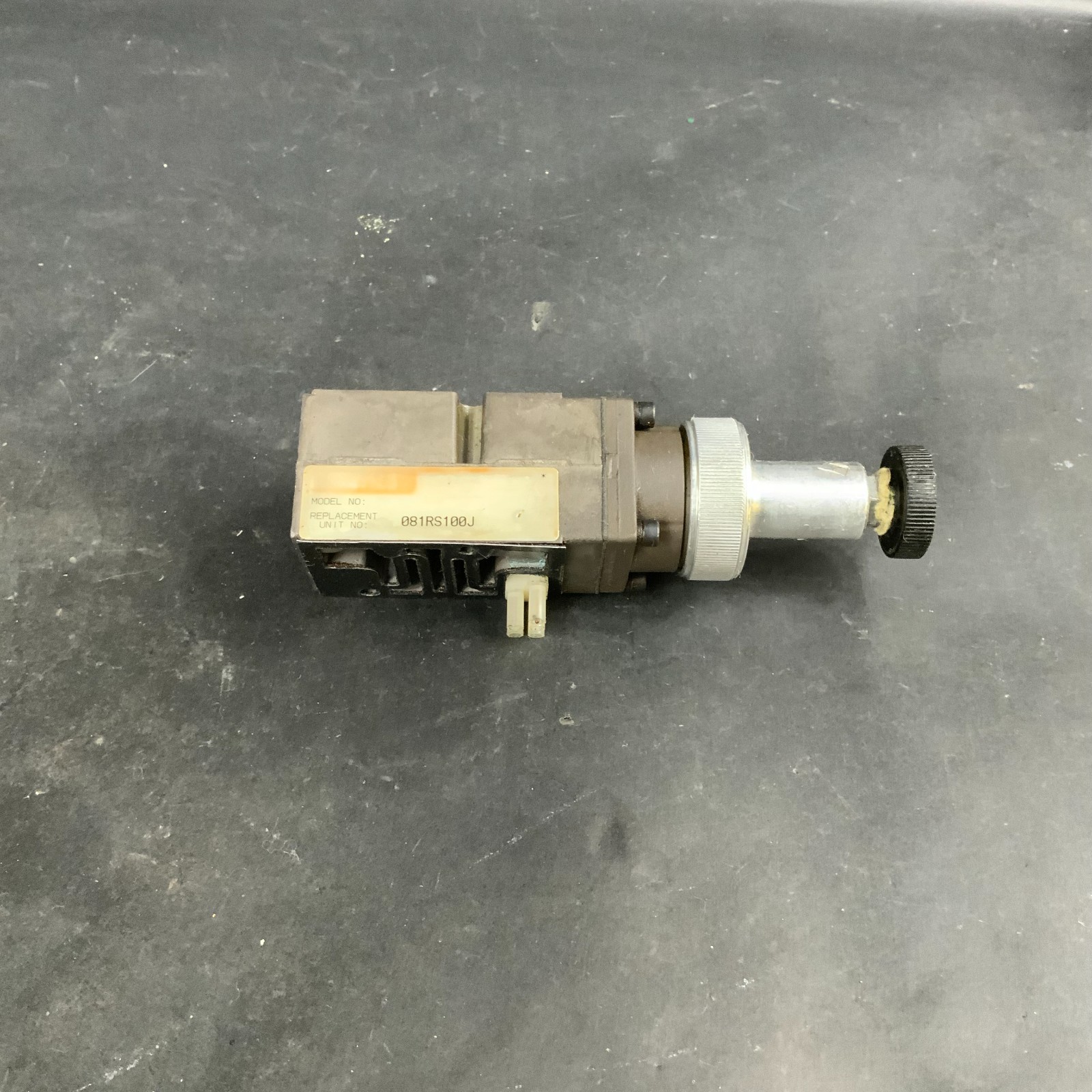 Used ASCO NUMATICS 081RS100J PNEUMATIC REGULATOR ($10 OBO)