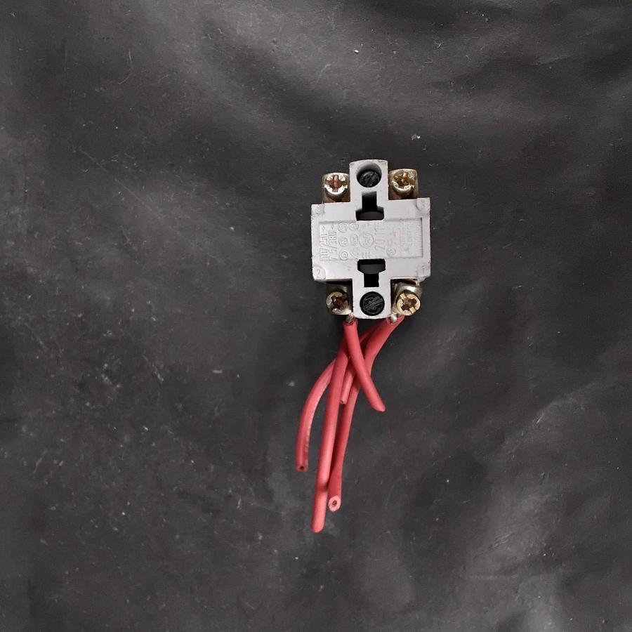 Used RAFI 10A 600V CONTACT BLOCK ($15 OBO)