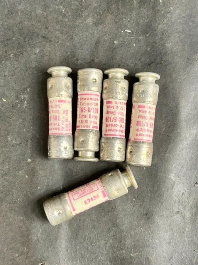 Used GOULD SHAWMUT TR5-6/10R FUSES - GROUP OF 5