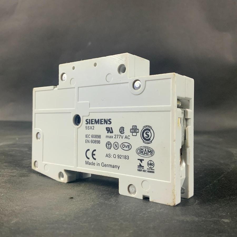 Used SIEMENS 5SX21-C10 CIRCUIT BREAKER ($15 OBO)
