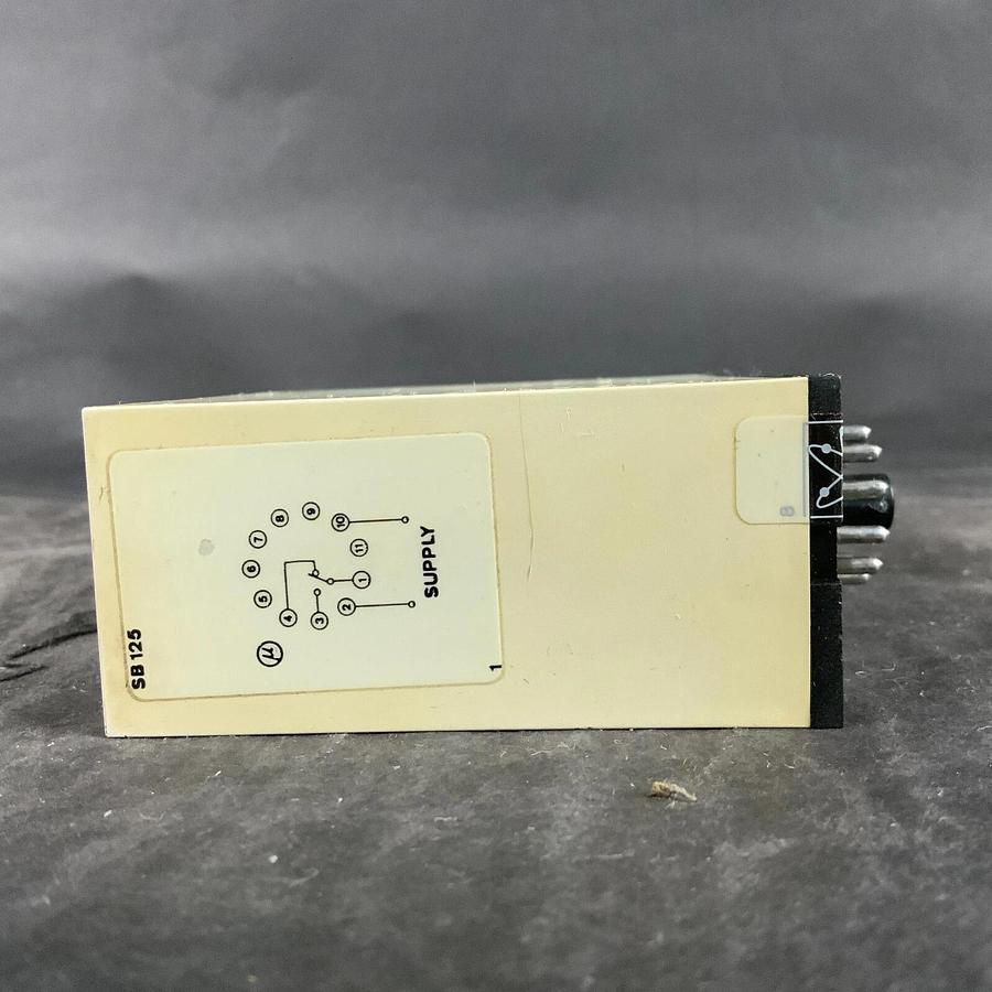 CARLO GAVAZZI SB125 TIME DELAY RELAY ($70 OBO)