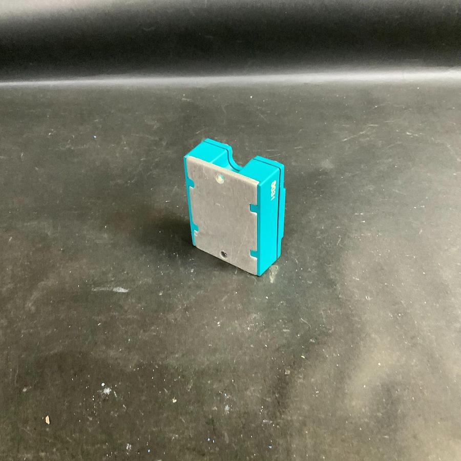 Used CONTINENTAL INDUSTRIES SSDA-330-10-000 SOLID STATE RELAY ($15 OBO)
