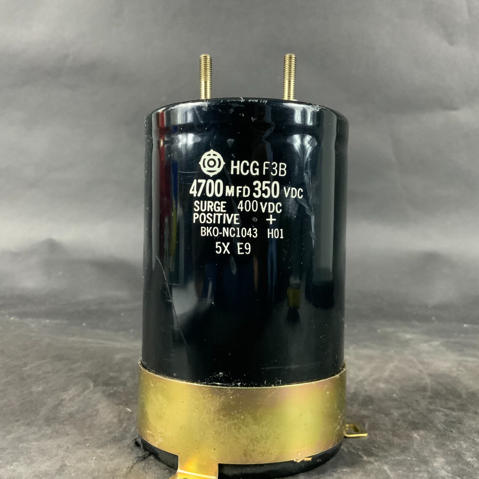 Used HITACHI HCGF3B 4700 MFO 350VDC CAPACITOR ($30 OBO)
