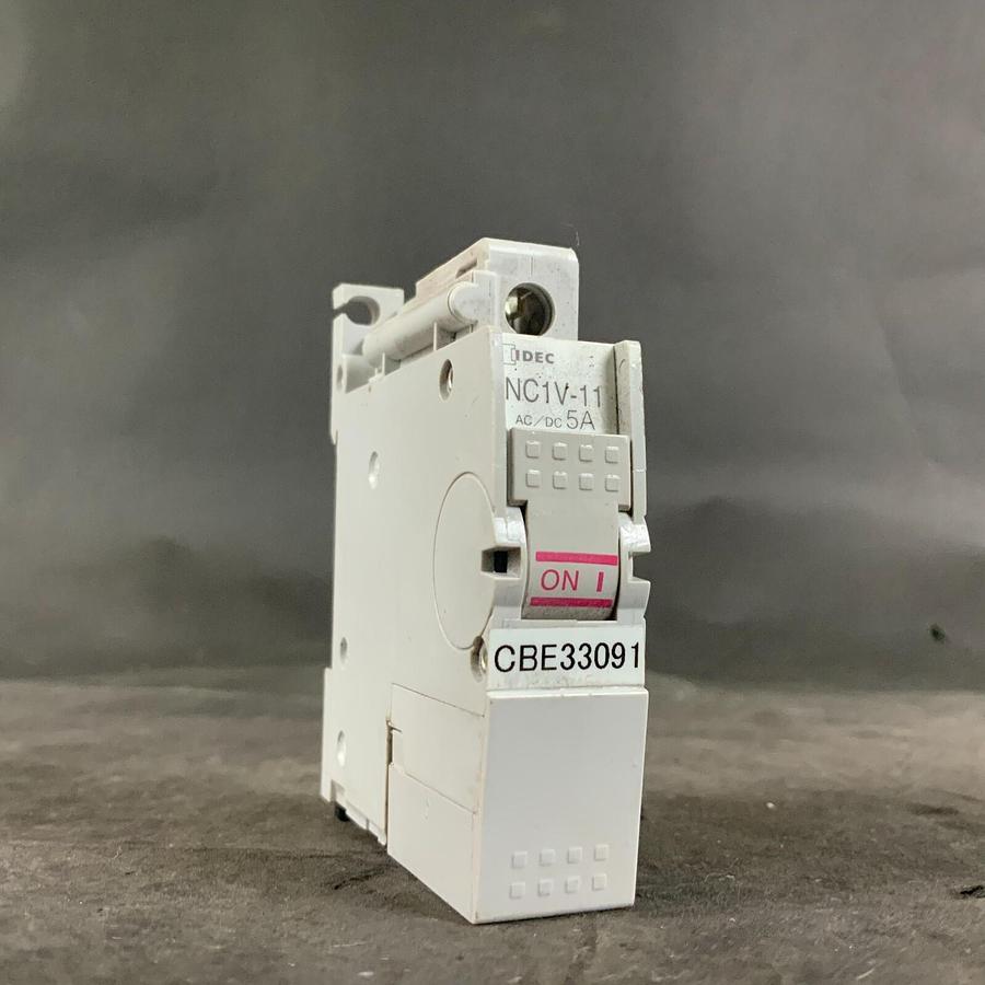 Used IDEC NC1V-11 5A CIRCUIT BREAKER ($20 OBO)