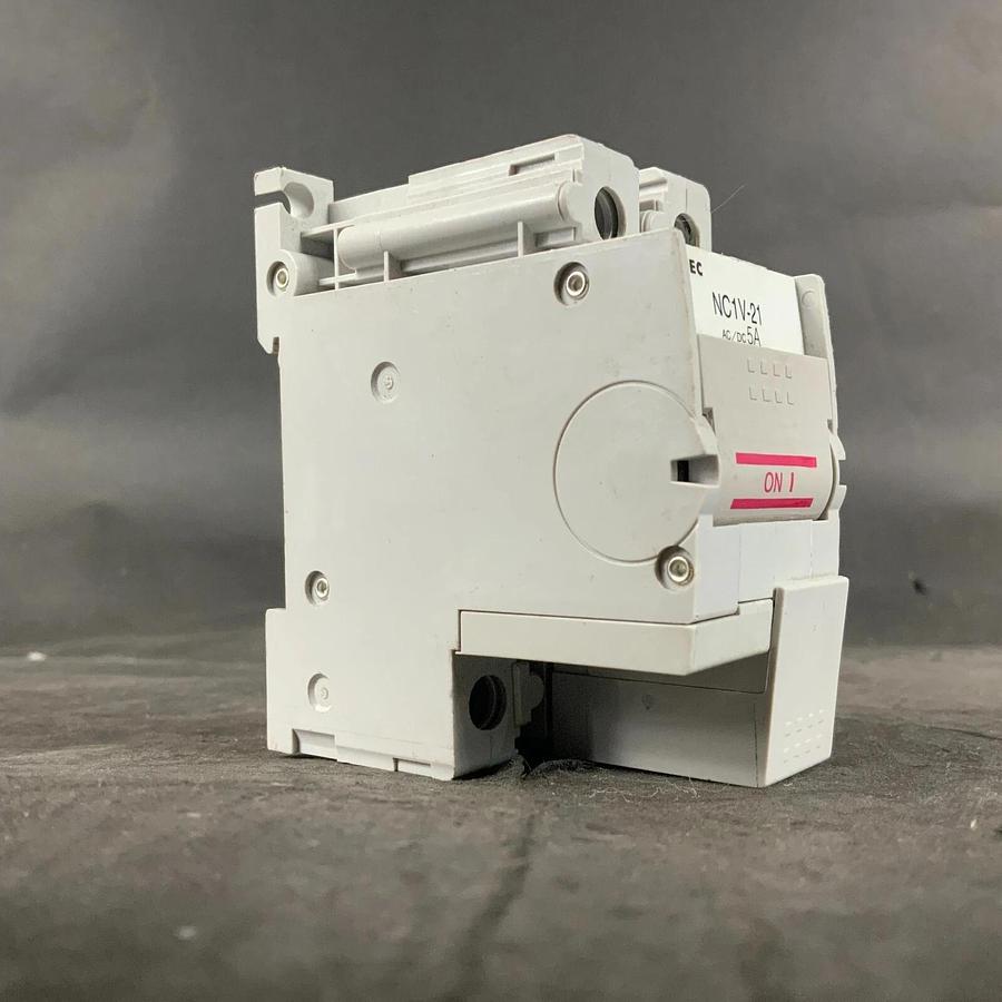 Used IDEC NC1V-21 5A CIRCUIT PROTECTOR ($20 OBO)