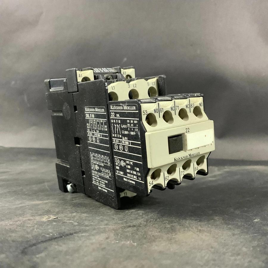 Used KLOCKNER MOELLER DIL0M CONTACTOR W/ 22DIL AUX ($30 OBO)