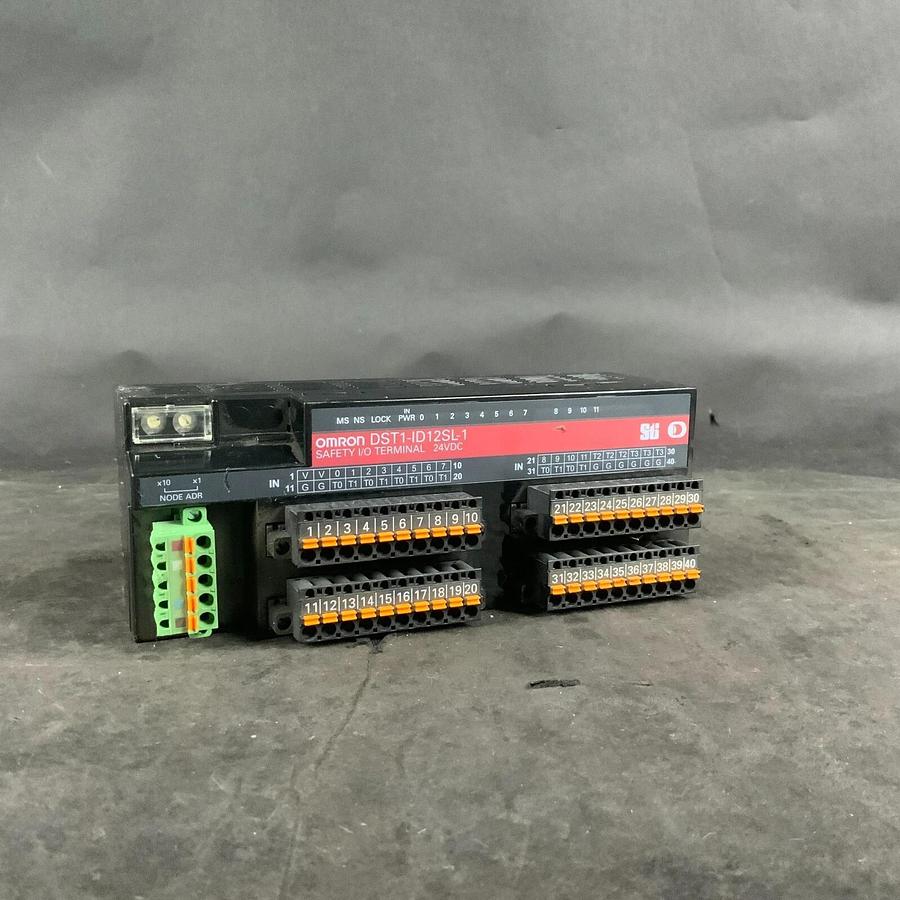 Used OMRON DST1-ID12SL-1 SAFETY I/O TERMINAL ($145 OBO)