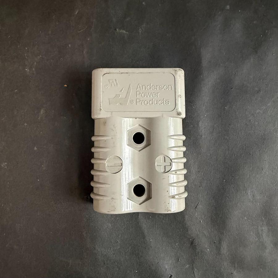 Used ANDERSON POWER PRODUCTS SB 175A-600V CONNECTOR0