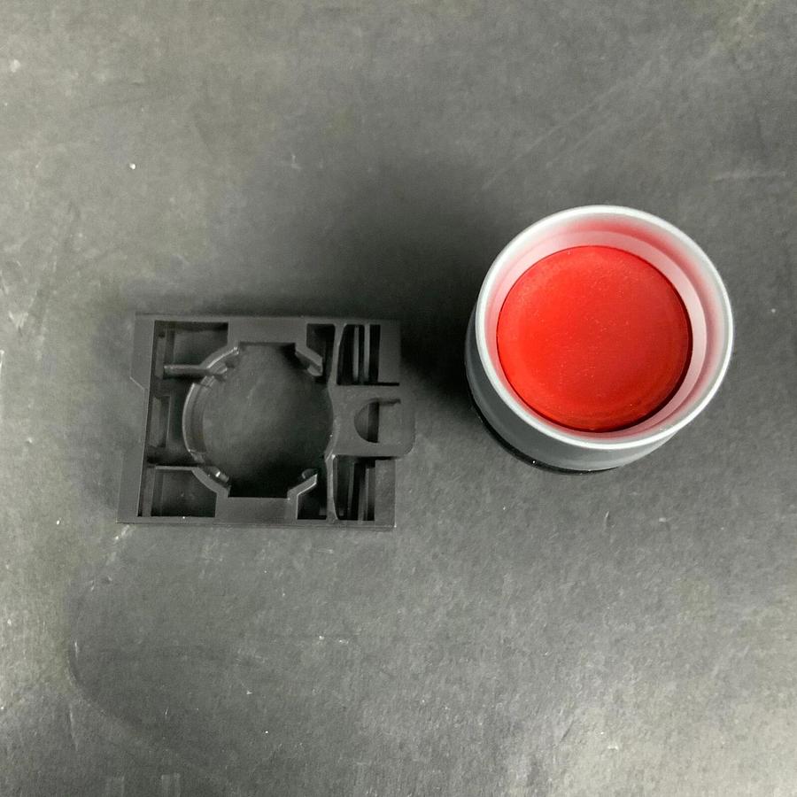 EATON M22-DGL-R INDICATOR BUTTON - NEW ($11.50 OBO)