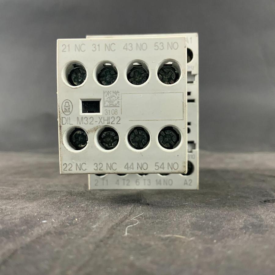 Used KLOCKNER MOELLER DIL M9-10 W/ DIL M32-XI22 CONTACTOR ($50 OBO)