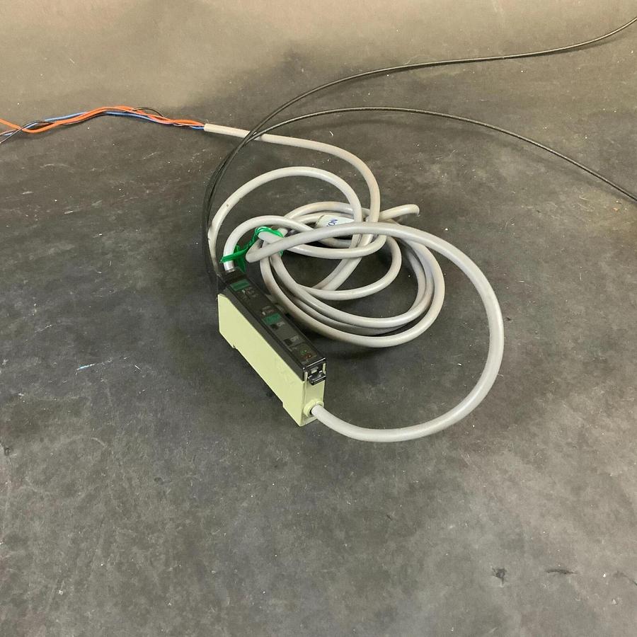 Used MATSUSHITA SUNX FX-7P FIBER OPTIC SENSOR ($15 OBO)