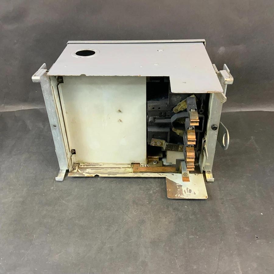 Used SIEMENS ITE UEC 4100 40A BREAKER STYLE BUS PLUG ($500 OBO)