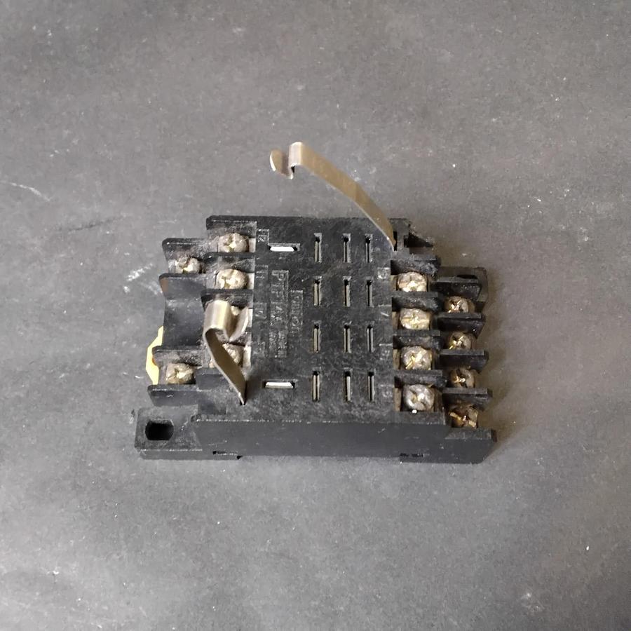 Used OMRON PTF14A RELAY SOCKET ($3 OBO)