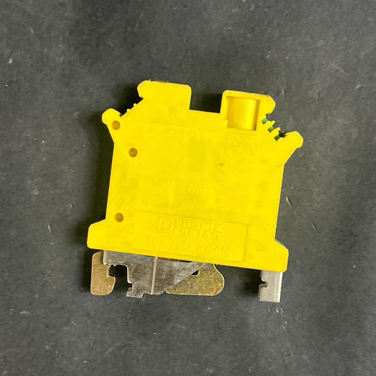 Used PHOENIX CONTACT TYP USLKG6N TERMINAL BLOCK ($3 OBO)