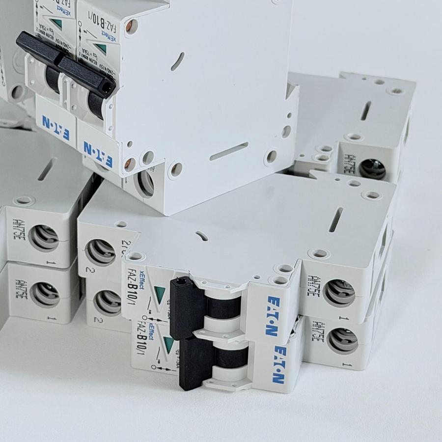 LOT OF 12 EATON FAZ-B10/1 278531 10A 1 POLE MINIATURE CIRCUIT BREAKER | NEW |