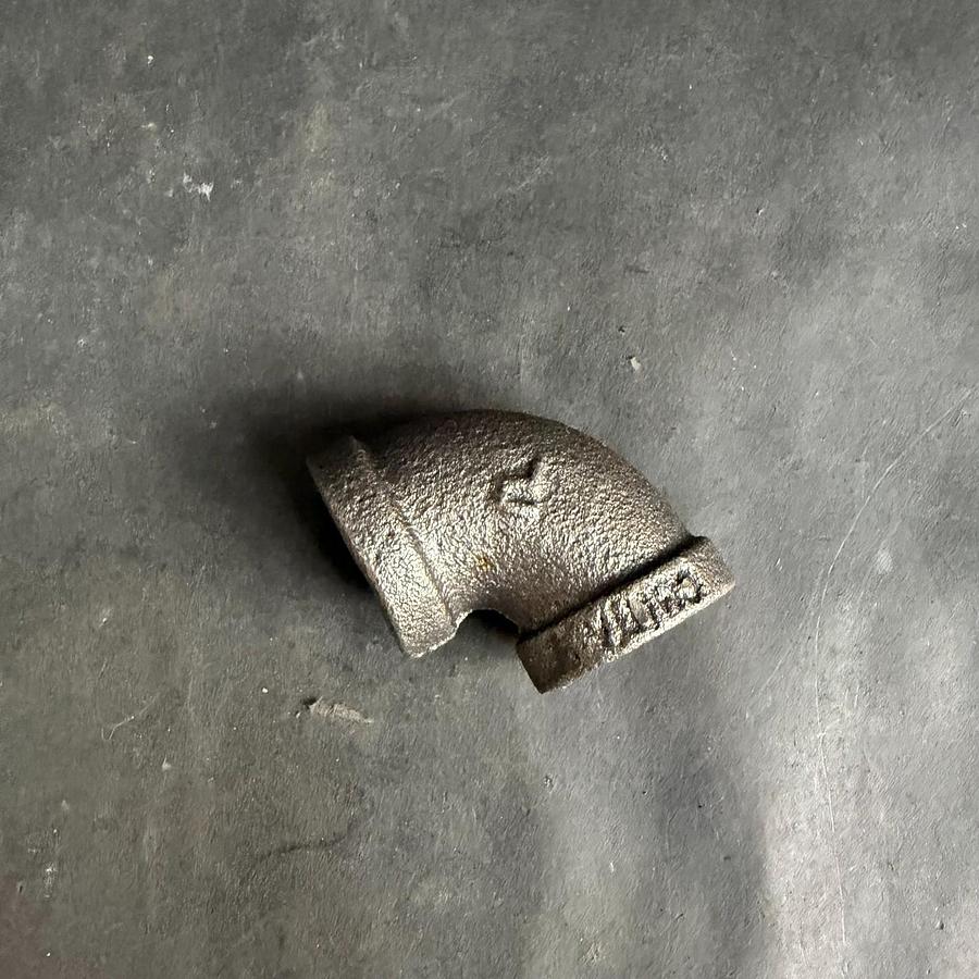 Used MSC 3/8” 90 ELBOW BLACK FITTING