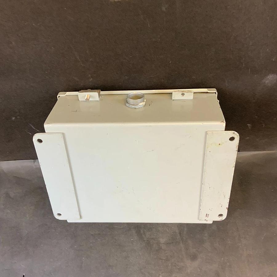 Used UNBRANDED 3EA22438-00 CONTROL BOX TIMER ($50 OBO)