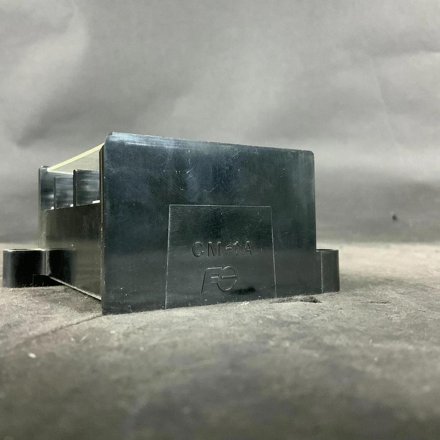 FUJI ELECTRIC CM-1A FUSE HOLDER ($20 OBO)