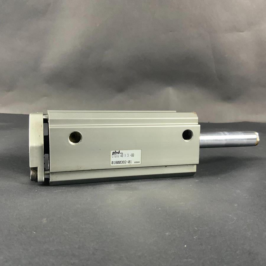 Used PHD CTD1U 40x3-BB PNEUMATIC CYLINDER ($40 OBO)