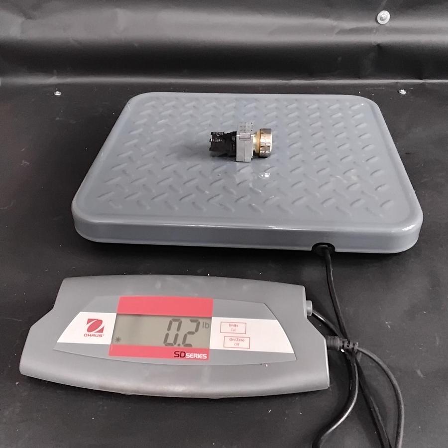 Used SIEMENS 3SB3403-1PC CLEAR PUSHBUTTON ($15 OBO)