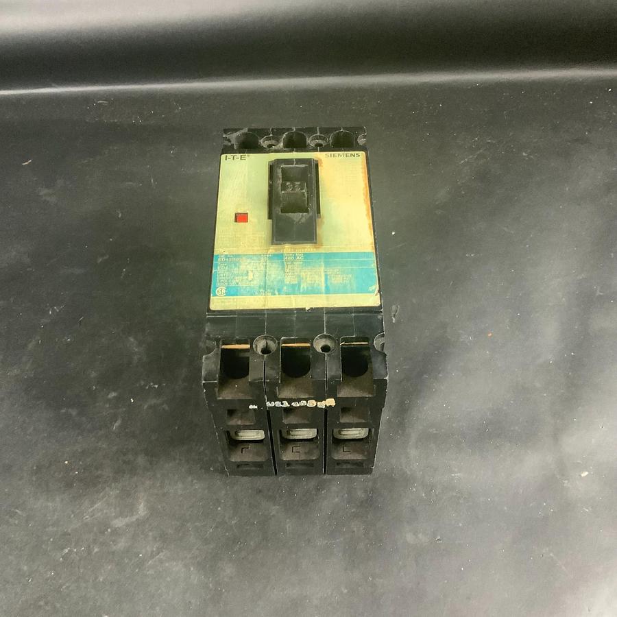 Used SIEMENS ED43B035 CIRCUIT BREAKER ($80 OBO)
