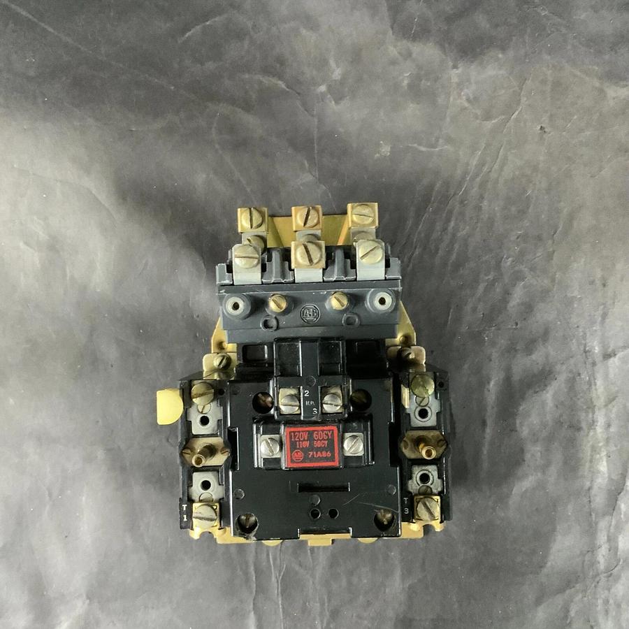 Used ALLEN BRADLEY 709-BOD46 CONTACTOR ($15 OBO)