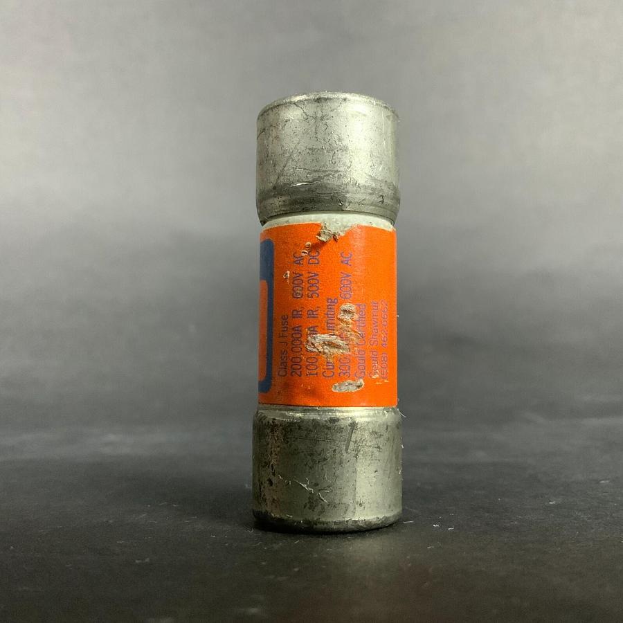 Used FERRAZ SHAWMUT AMPTRAP AJT10 FUSE - SET OF 2 ($16 OBO)