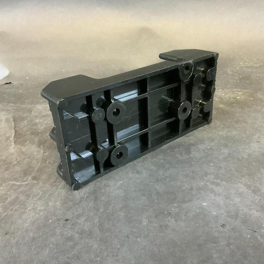 Used BUSSMANN H60030-2P FUSE HOLDER ($10 OBO)