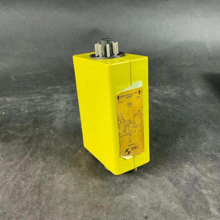 Used PILZ QAS-1S-220V-FBM16KΩ TIME DELAY RELAY ($20 OBO)