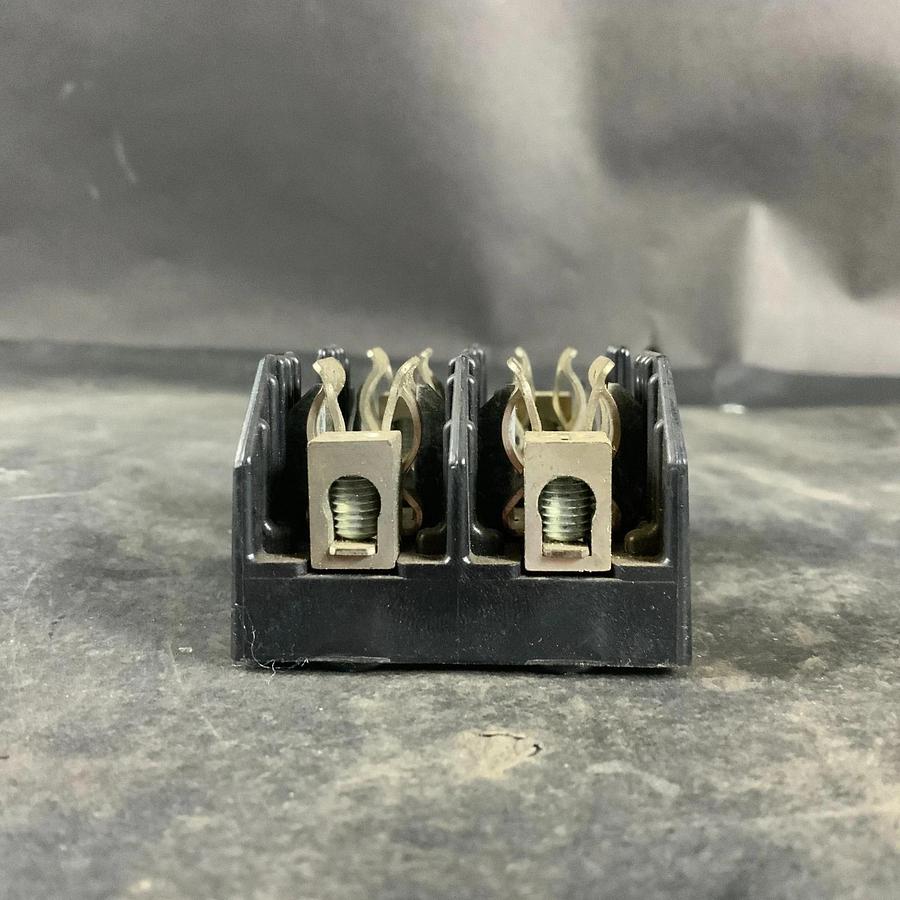 Used BUSSMANN R25030-2CR FUSE HOLDER ($9 OBO)