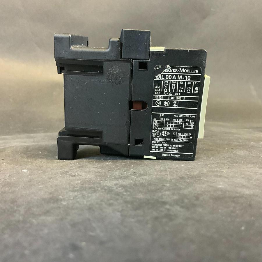 Used MOELLER DIL 00AM-10 110V CONTACTOR ($40 OBO)