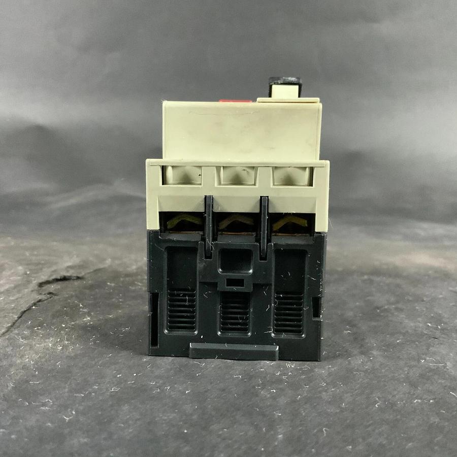 Used TELEMECANIQUE GV2-M08 CIRCUIT BREAKER ($15 OBO)